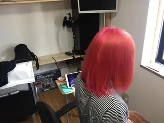 ミディアム カラー じょん 。のヘアスタイル