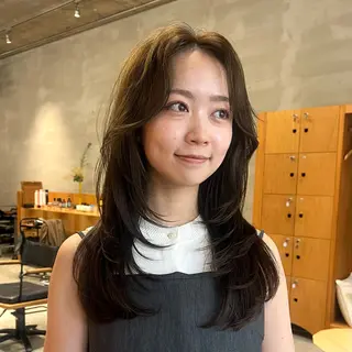 ロング 木下 有希のヘアスタイル