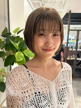 ショート カラー Riches by ENVY 西宮北口【リシェス バイ エンヴィー】所属・カラーリスト IKUHOのヘアスタイル