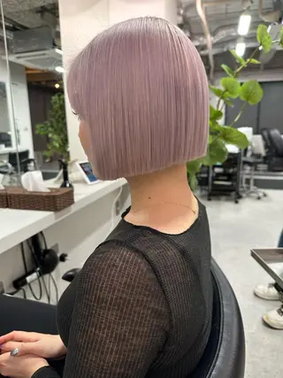 ショート カラー ハイトーン&髪質改善 &韓国エクステ🤎のヘアスタイル