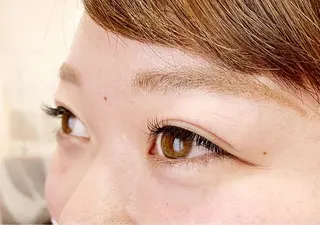 マツエク・マツパ Nordlys Room所属・やまにたゆか🌿 Nordlysのマツエク・マツパデザイン