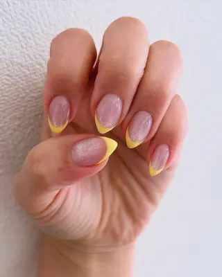 ネイル MELL-NAIL所属・Ayaka. MELL-NAILのネイルデザイン