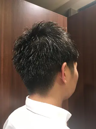 ショート プレミアムバーバー銀座所属・河西 澪花12/6御茶ノ水のヘアスタイル