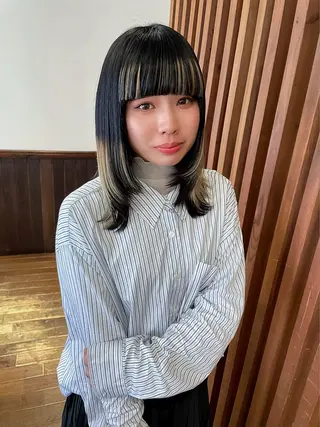 ミディアム 杉山 亜未のヘアスタイル