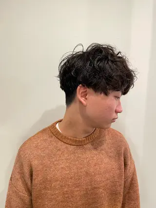 ショート カラー メンズ 透け感カラー🫧 加納トモヒロのヘアスタイル