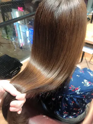 ロング 韓国🇰🇷レイヤー 映える顔周り🩷のヘアスタイル