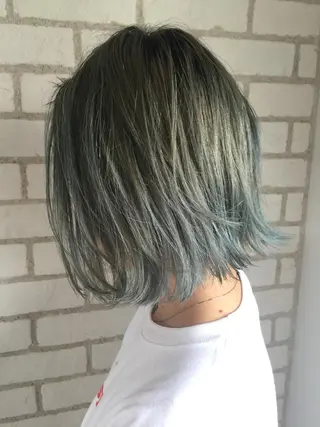 ミディアム 韓国式パーマ🔥 ブリーチ🔥TOMOのヘアスタイル