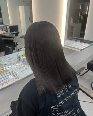ミディアム RIENS Xrea nanami ʚଓのヘアスタイル