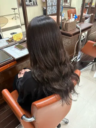 カラー 垢抜けデザイナー/ 似合わせ/朝倉友香のヘアスタイル