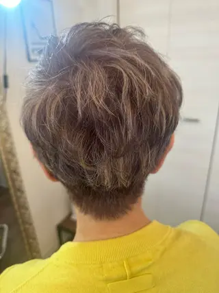 ショート カラー 🌺✨小川 友佳✨🌺のヘアスタイル