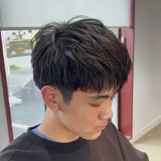 メンズ GISELA サリナのヘアスタイル