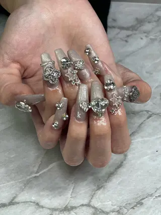 ネイル RUARI RISAのネイルデザイン