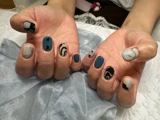 ネイル AOAQUA SHIORIのネイルデザイン