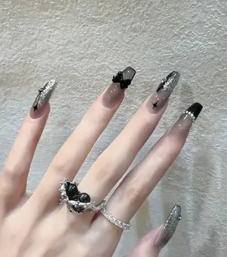 ネイル Theone栄店 松田のネイルデザイン