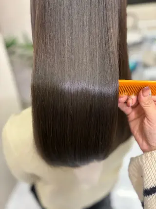 カラー 佐藤里菜🎀 /モデル募集してますのヘアスタイル