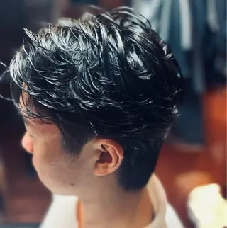 ミディアム メンズ ヒロ銀座バーバーショップ秋葉原店所属・堀 真人のヘアスタイル