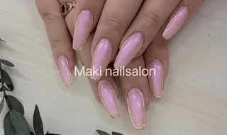ネイル マキ ネイルサロンのネイルデザイン