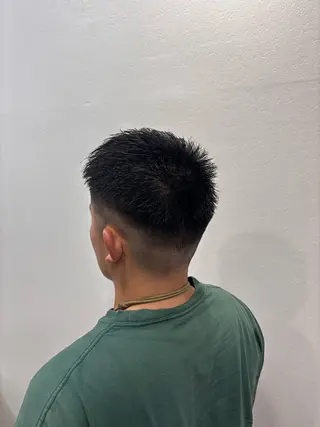 メンズ 岡山メンズパーマ 白神珠梨のヘアスタイル