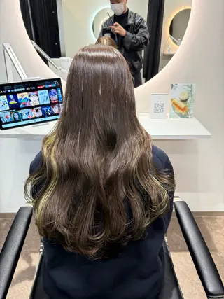 ミディアム Licol所属・12月期間限定 クーポンありリコルのヘアスタイル