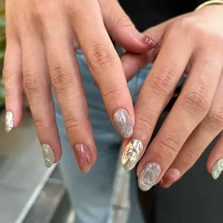 ネイル 関谷 真登佳のネイルデザイン