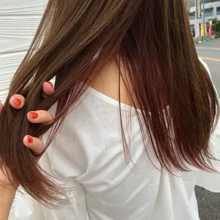 セミロング 半田 知穂のヘアスタイル