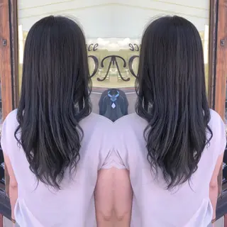 ロング カラー 堀口 彩佳のヘアスタイル