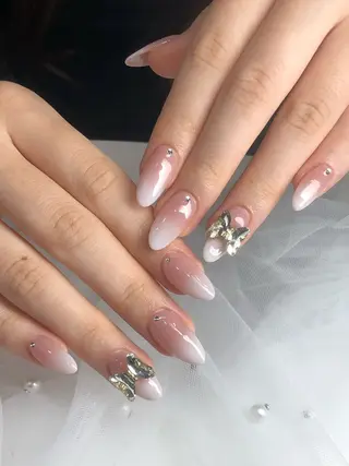 ネイル 🩷🍓Ji Su🩷🐾のネイルデザイン