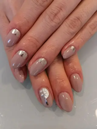 ネイル 人気エリア💖完全個室【ルリエ】所属・ネイルサロン Lelienルリエのネイルデザイン