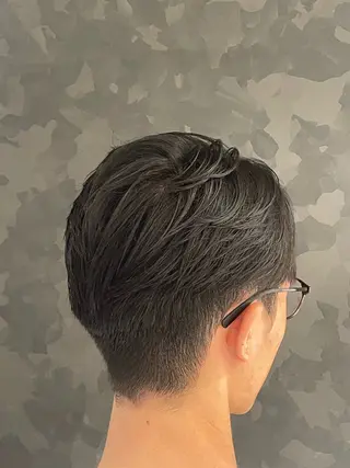 ミディアム 前谷 隆太のヘアスタイル