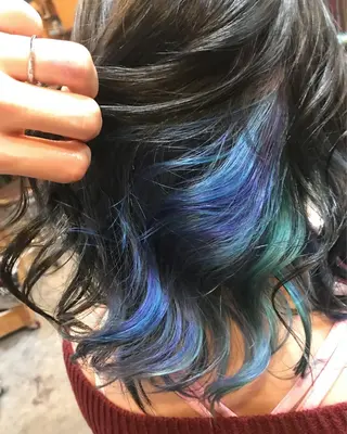 ミディアム カラー 玉木 育実のヘアスタイル