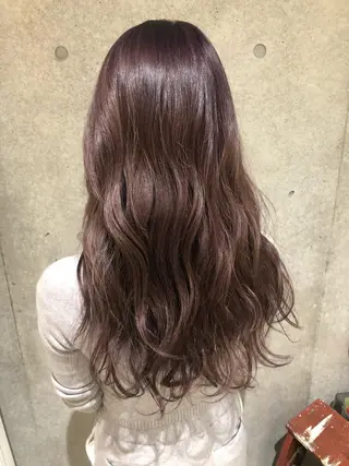 ロング カラー 飯島 優衣のヘアスタイル