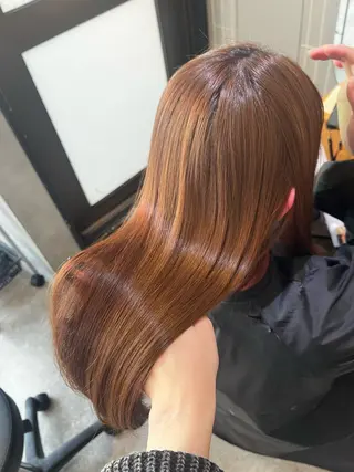 ロング カラー ラフィスヘアードープ所属・👑髪質改善Wカラー /グレージュ/アユカのヘアスタイル