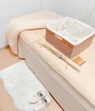 ニキビ毛穴改善 🌿ハーブピーリングのエステ・リラクイメージ