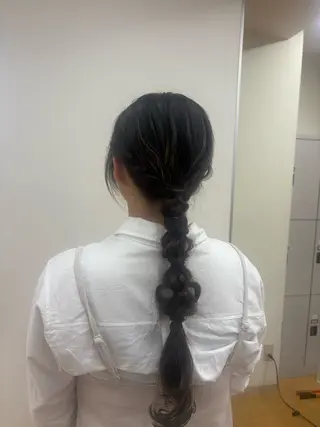 ロング 廣瀬 奈緒のヘアスタイル