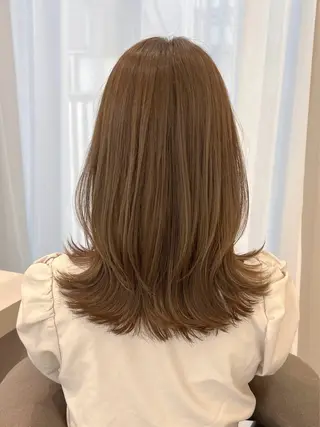 ミディアム MIYU  ボブ ブリーチなしWカラーのヘアスタイル