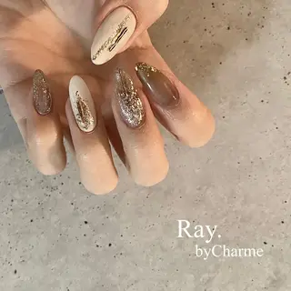 ネイル Ray. ／綺麗目ニュアンスのネイルデザイン