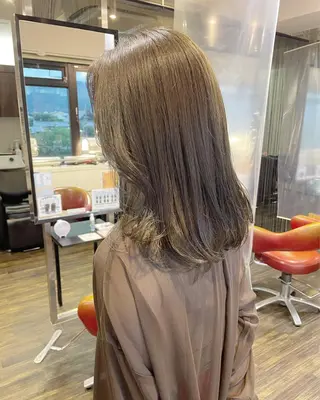 セミロング カラー ヘアアレンジ 徳永 実沙のヘアスタイル