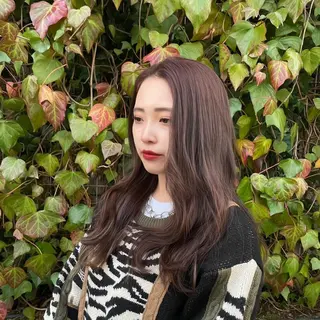 ロング カラー cinq PROJECT所属・ミルクティーベージュ /三村克彦のヘアスタイル