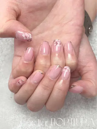 ネイル atelier　FIORITURA所属・FIORITURA aiのネイルデザイン