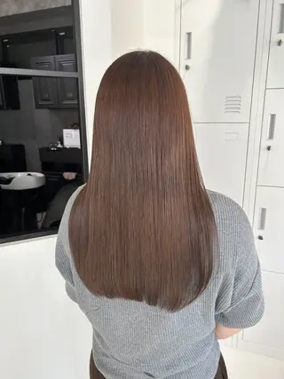 ロング カラー 河野 いずみのヘアスタイル