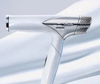 カラー 小濵 美月のヘアスタイル