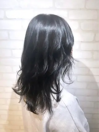 セミロング カラー ヘアアレンジ 髪質改善×艶カラー ANDIAMO 楓のヘアスタイル