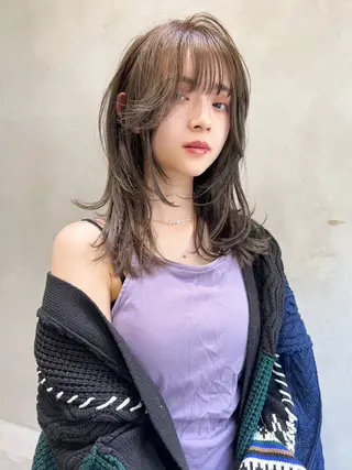 セミロング カラー ヘアアレンジ 🤎垢抜けベージュ カラー🤎ハヤトのヘアスタイル