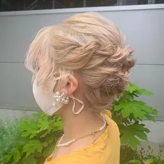 セミロング カラー パーマ ヘアアレンジ マツエク・マツパ まろやかベージュ/ 大上なおみのヘアスタイル