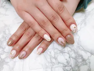 ネイル Nailsalon Eve（イヴ）のネイルデザイン