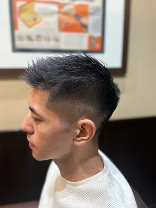 ショート 小島 優奈のヘアスタイル