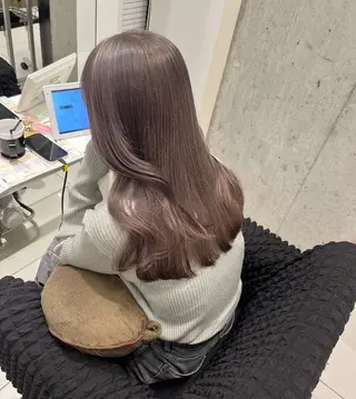 ミディアム りおな/エクステ /ミルクティーカラーのヘアスタイル