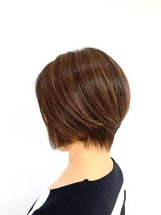 ショート ⭐️レイヤーカット 大人気　三澤康司⭐️のヘアスタイル