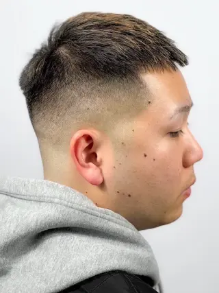 ショート ヒロ銀座ヘアーサロン田町店所属・加賀谷 英多のヘアスタイル