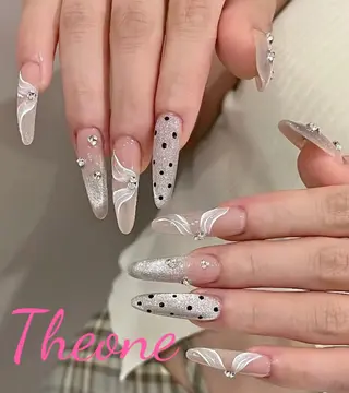 ネイル THE ONE 山本のネイルデザイン